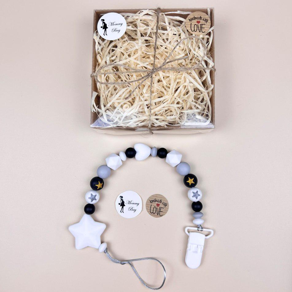 Держатель для пустышки Mommy Bag со звездочками Черно-белый (92042) - фото 2 Держатель для пустышки Mommy Bag со звездочками Черно-белый (92042) - фото 2