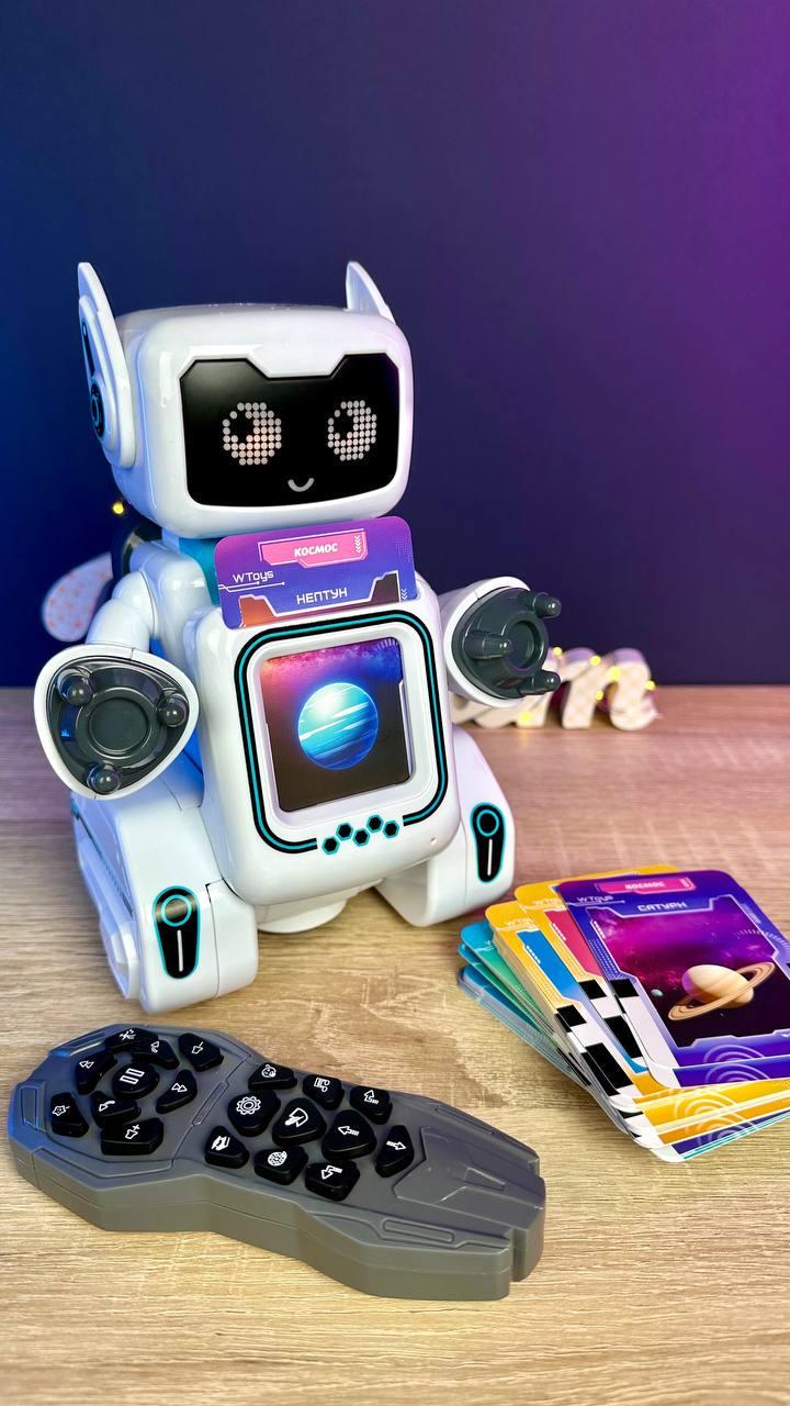 Робот-картридер на радиоуправлении WToys РобоДруг 89610 123 карточки/246 изображений/сказки/песни/истории/сенсорная кнопка украинская озвучка (168349) - фото 2 Робот-картридер на радиоуправлении WToys РобоДруг 89610 123 карточки/246 изображений/сказки/песни/истории/сенсорная кнопка украинская озвучка (168349) - фото 2