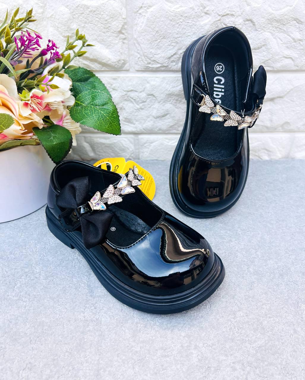 Туфлі класичні для дівчинки Clibee 1827 р. 26 16 см Чорний (1827)