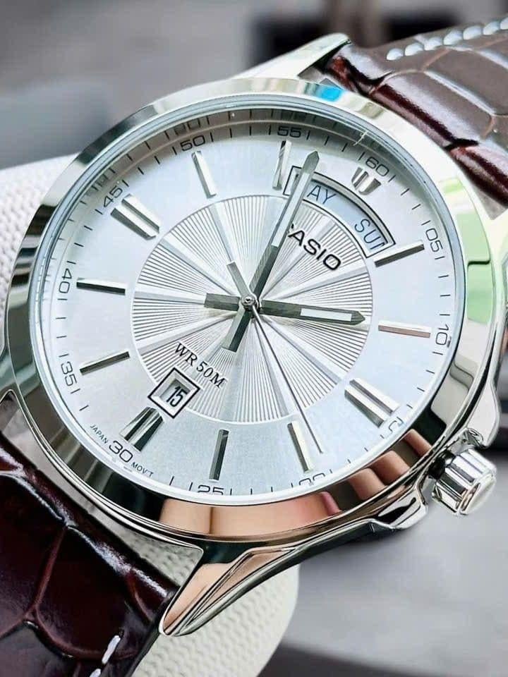 Наручний годинник чоловічий Casio MTP-1381L-7A Timeless Collection Білий (2694734140)