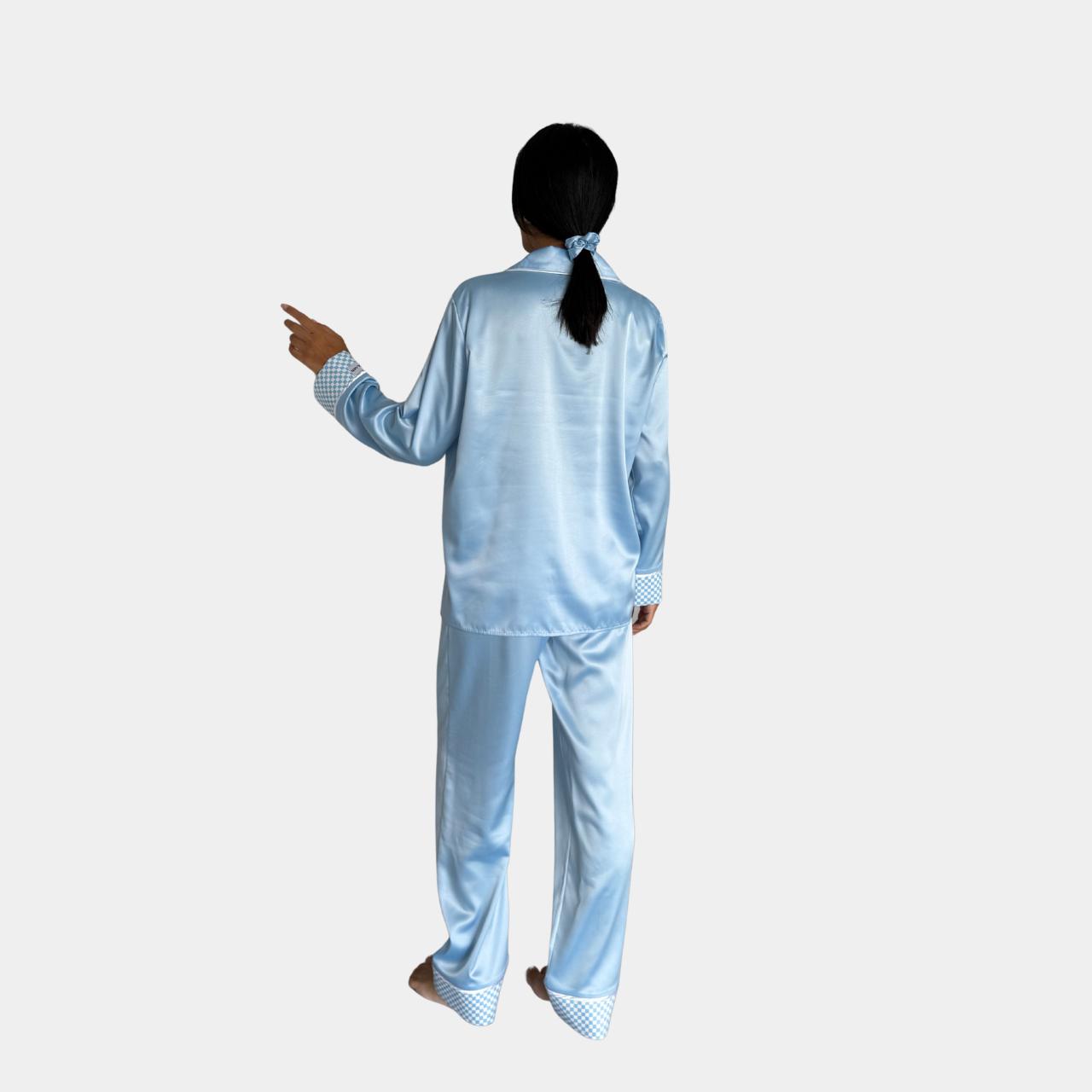 Піжама жіноча сатинова з контрастними манжетами S Блакитний (1291) - фото 4 Піжама жіноча сатинова з контрастними манжетами S Блакитний (1291) - фото 4