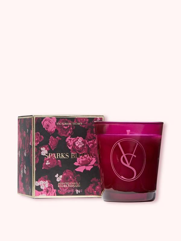 Аромасвечка Victoria's Secret Scented Candle Sparks Bloom 238 г (vs-sparks-bloom) - фото 1