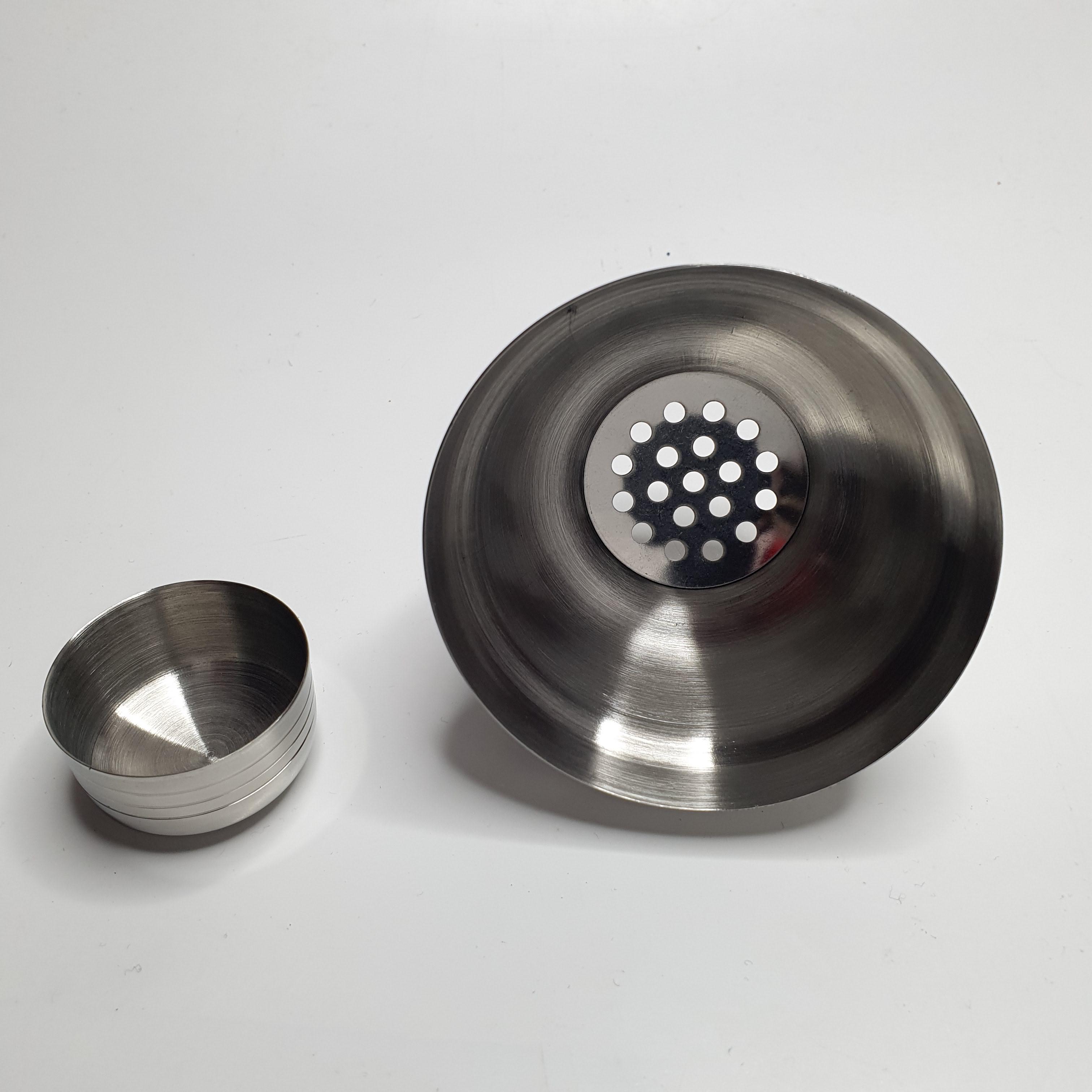 Шейкер для коктейлей Benson BN-935 750 мл (16853381) - фото 7 Шейкер для коктейлей Benson BN-935 750 мл (16853381) - фото 7