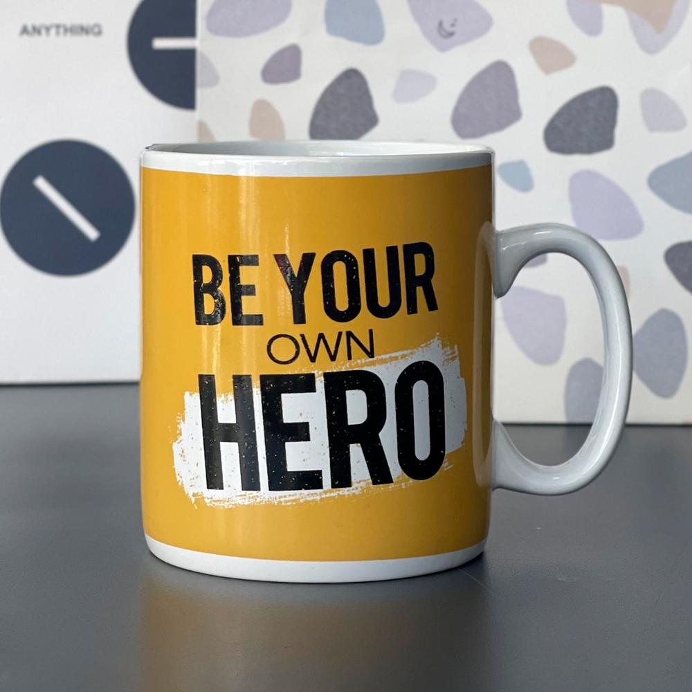 Чашка для чая "Be your own hero" 1000 мл Желтый (27-PC1-2710) - фото 4 Чашка для чая "Be your own hero" 1000 мл Желтый (27-PC1-2710) - фото 4