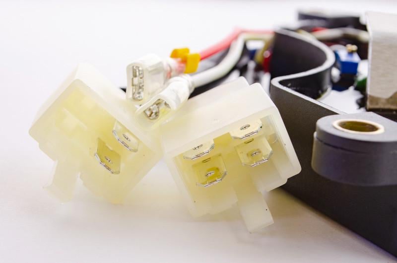 Реле напряжения генератора AVR 3 фазы 5-7 кВт 400V 470mF класс А (4388) - фото 4