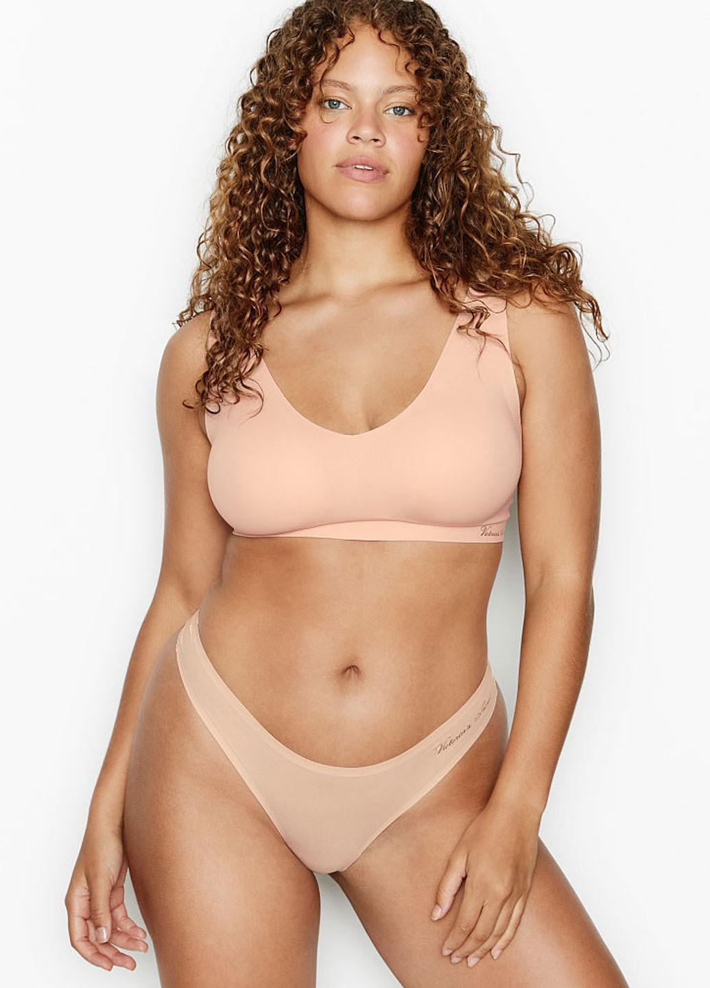 Трусики Victoria's Secret One size Бежевый (704000411766H02OS)