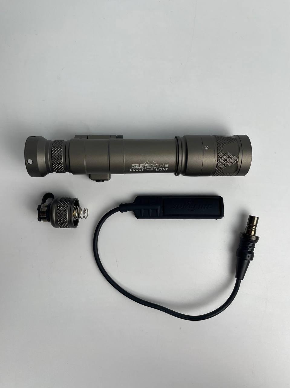 Фонарик оружейный SureFire M640 Койот Фонарик оружейный SureFire M640 Койот