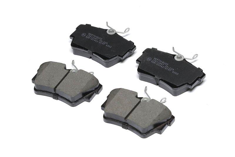 Колодки тормозные дисковые задние Jakoparts Renault Opel (J3611047)