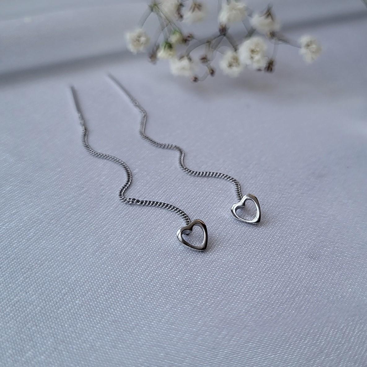 Серьги из серебра Сердце без камней 925 проба покрыто родием 0,90 г (54101р)