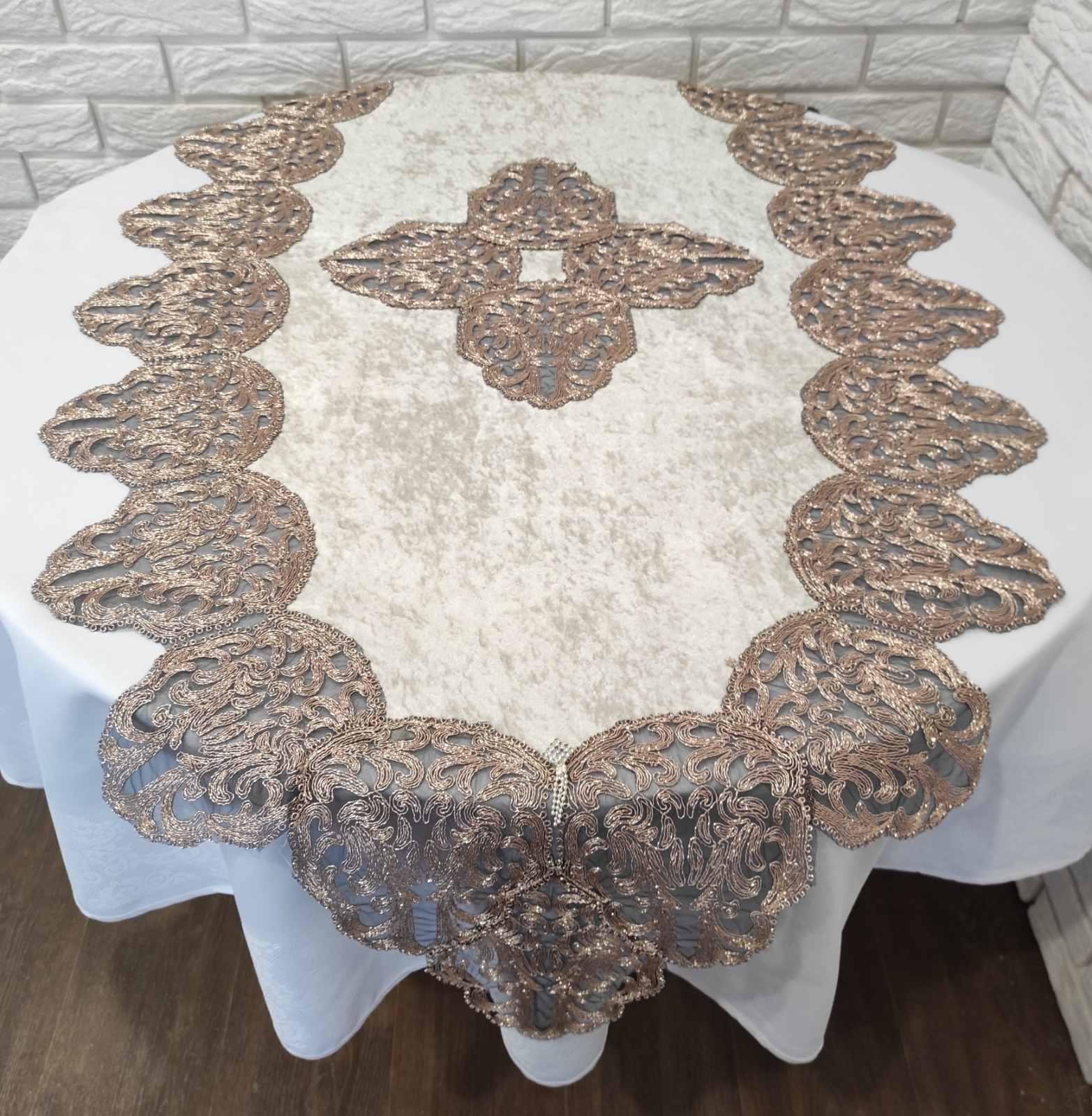 Дорожка велюровая Acme с кружевом 70x160 Harem Cappicino (CN7574)