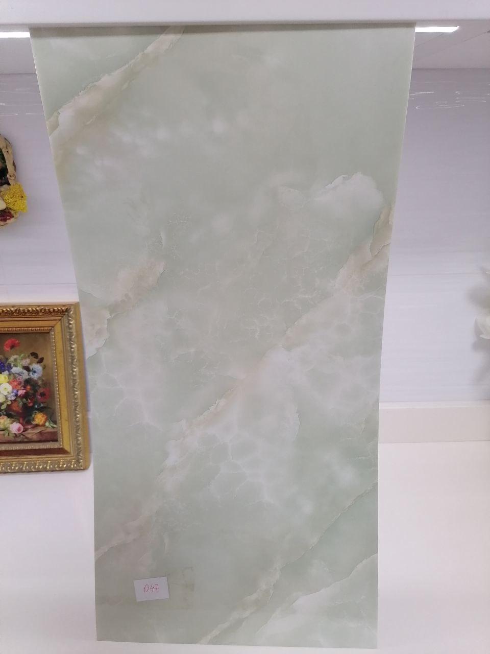 PET-панель cамоклеюча глянцева 600х300х2,5 мм Лимонно-зелений (VN3-110) - фото 2 PET-панель cамоклеюча глянцева 600х300х2,5 мм Лимонно-зелений (VN3-110) - фото 2