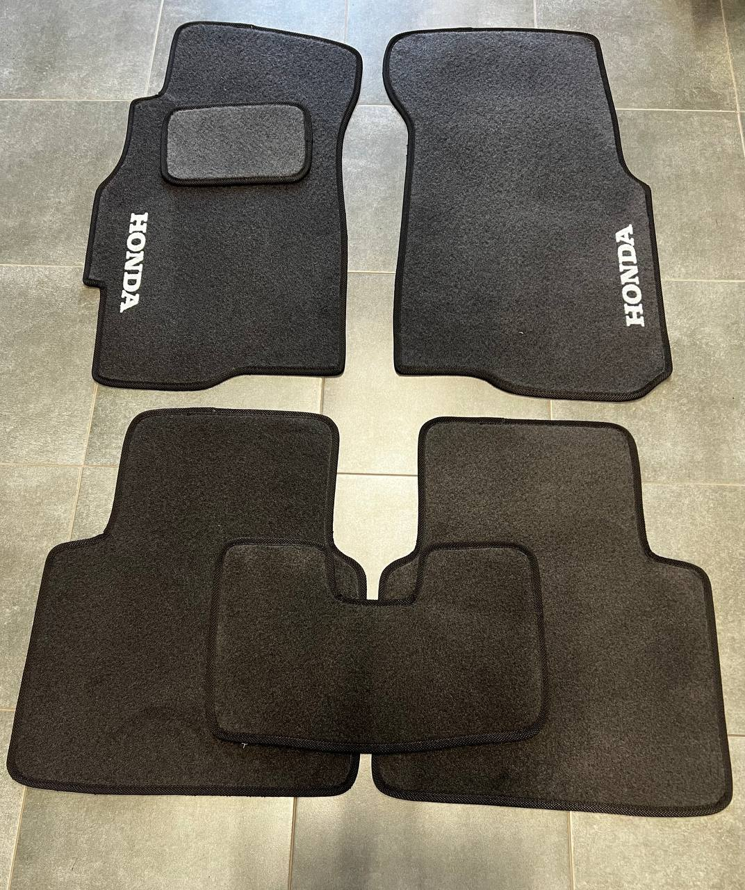 Килимки автомобільні ворсові в салон для Honda Civic 6 HB MB