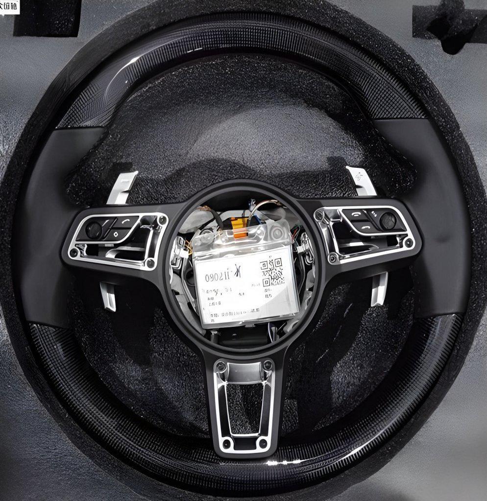 Руль GBT 2006-2010 Карбон для Porsche Cayenne 2003-2010 гг. Черный/Серый (153371)