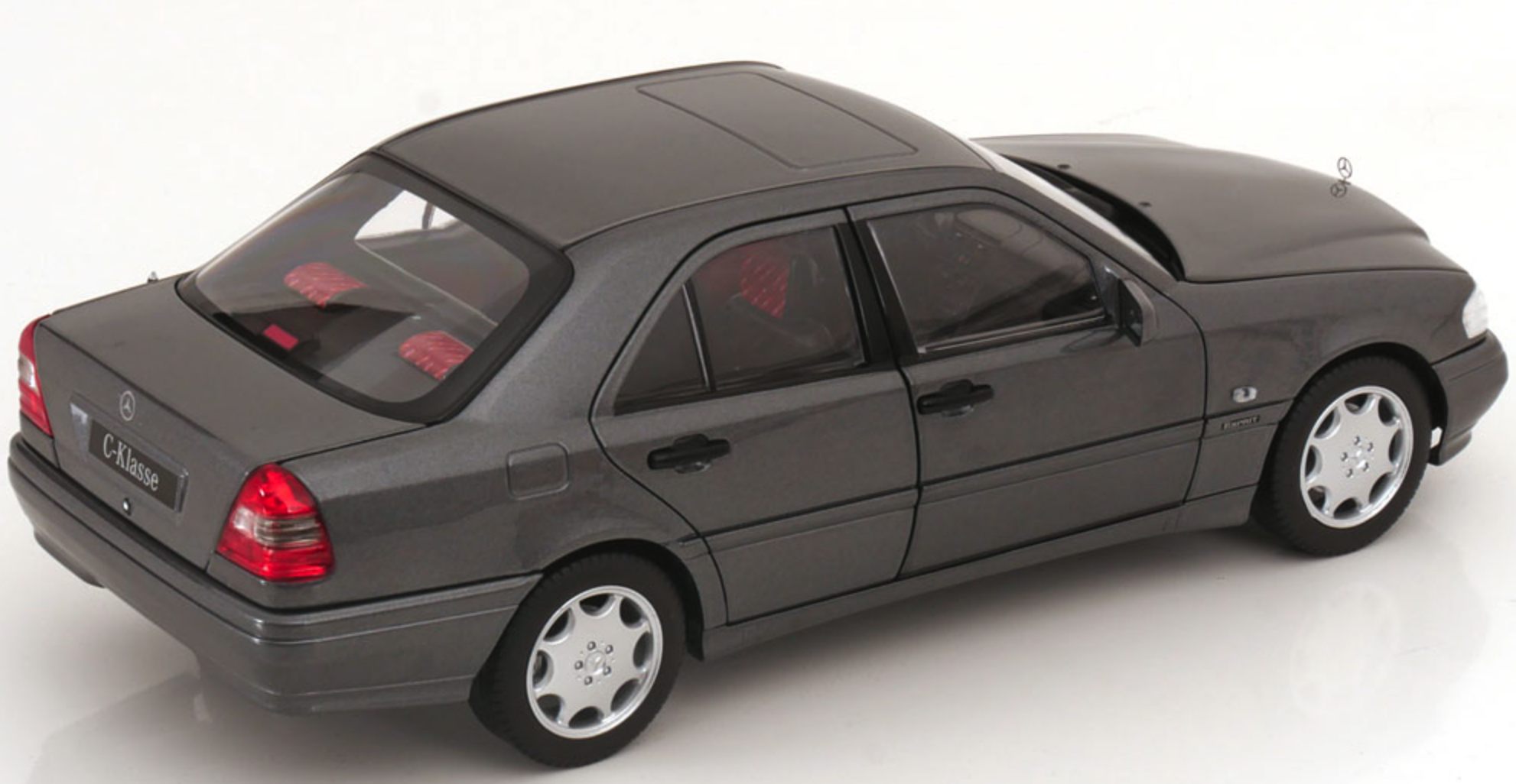 Модель автомобіля Norev Mercedes-Benz C-Class W202 Limousine 1:18 Grey Metallic (183371) - фото 2