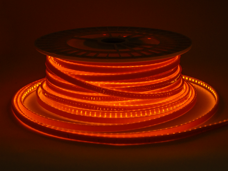 Светодиодная лента AVT 2835-120LED-11х5,5 мм 220V 9W/м IP65 Оранжевый (AVT-120O2835-220V-9W/м/#17-O) - фото 2 Светодиодная лента AVT 2835-120LED-11х5,5 мм 220V 9W/м IP65 Оранжевый (AVT-120O2835-220V-9W/м/#17-O) - фото 2