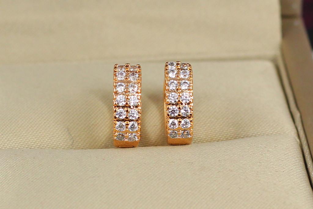 Серьги Xuping Jewelry Колечки с дорожками из камней 1,2 см Золотистый