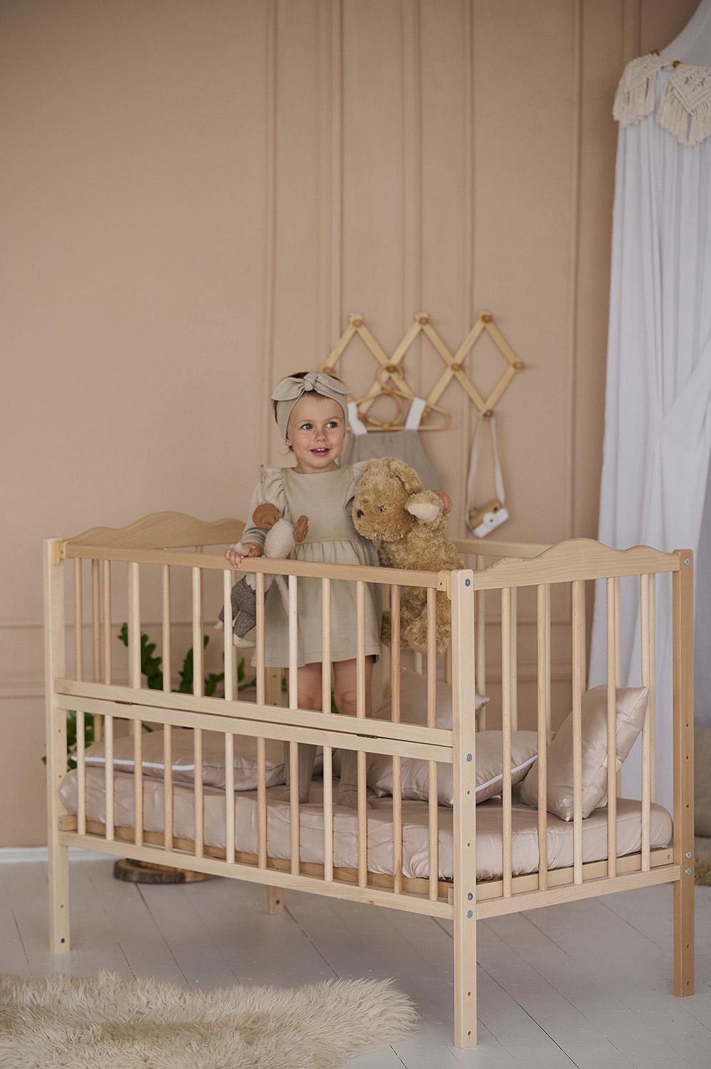 Кроватка деревянная для новорожденных Ангелина 2 маятник 120-60 см Бук (8127369)
