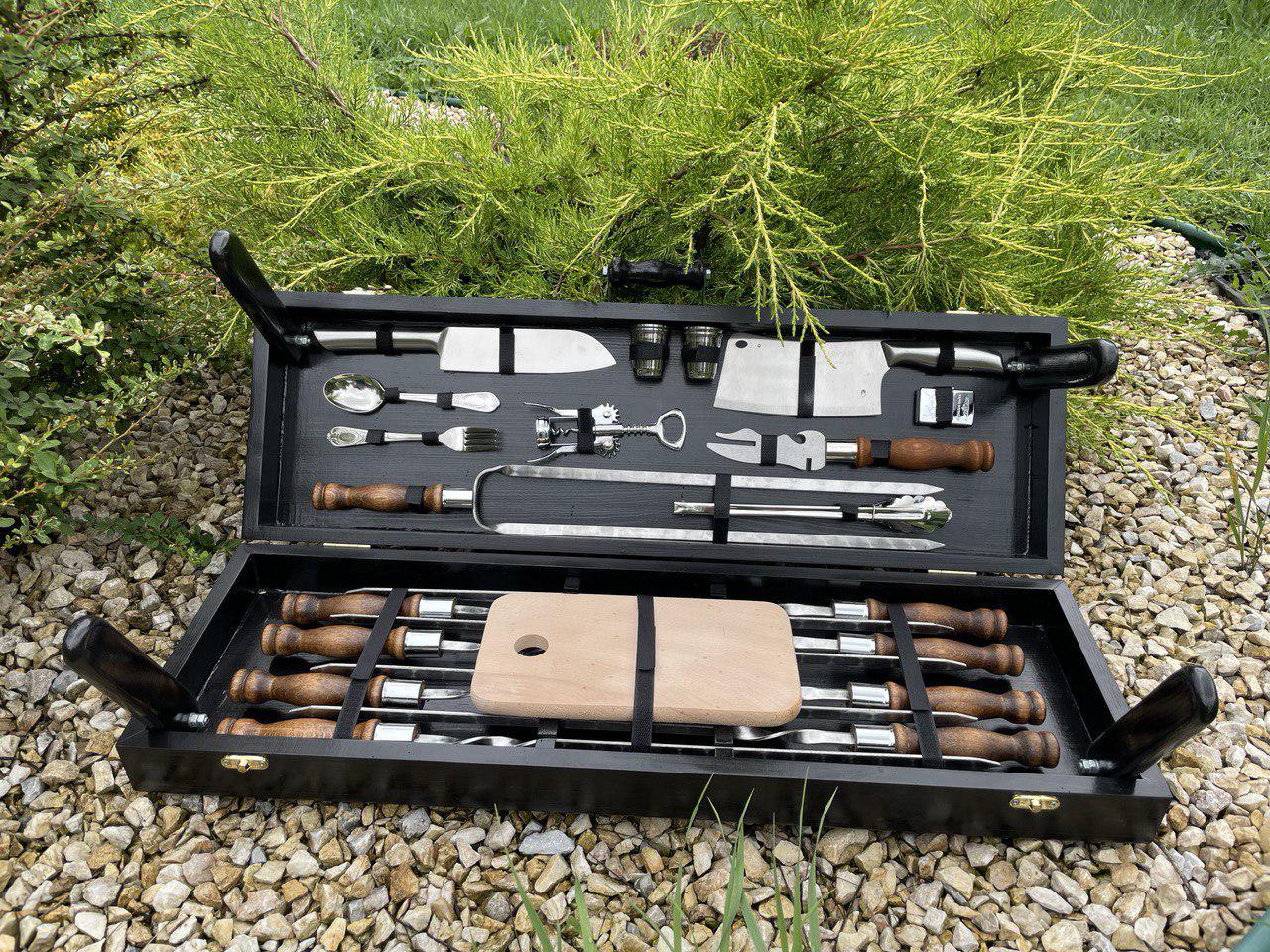Набор шашлычный в кейсе со столиком Piknik №8 L
