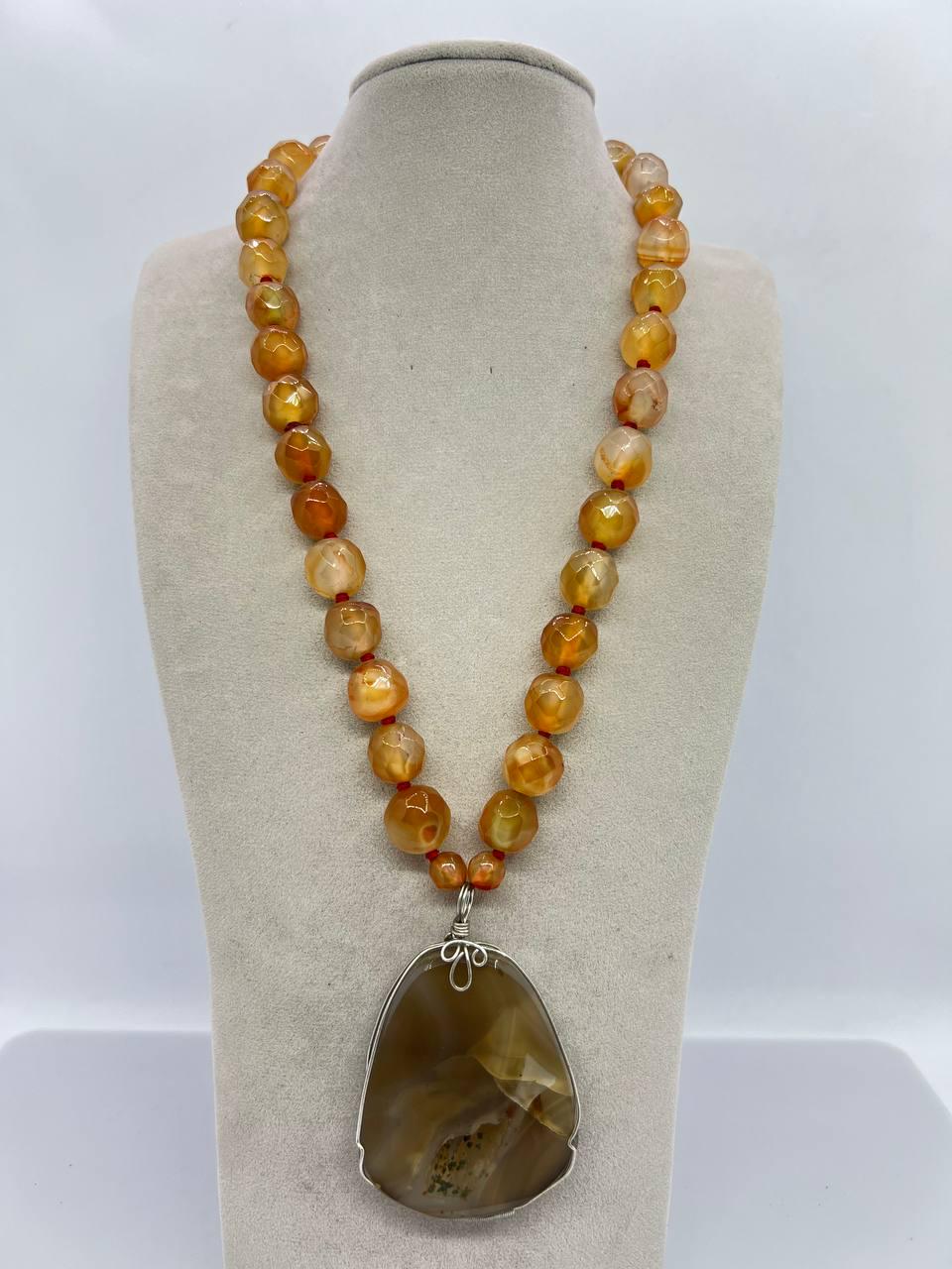 Бусы агат с кулоном 44 см Разноцветный (11112)