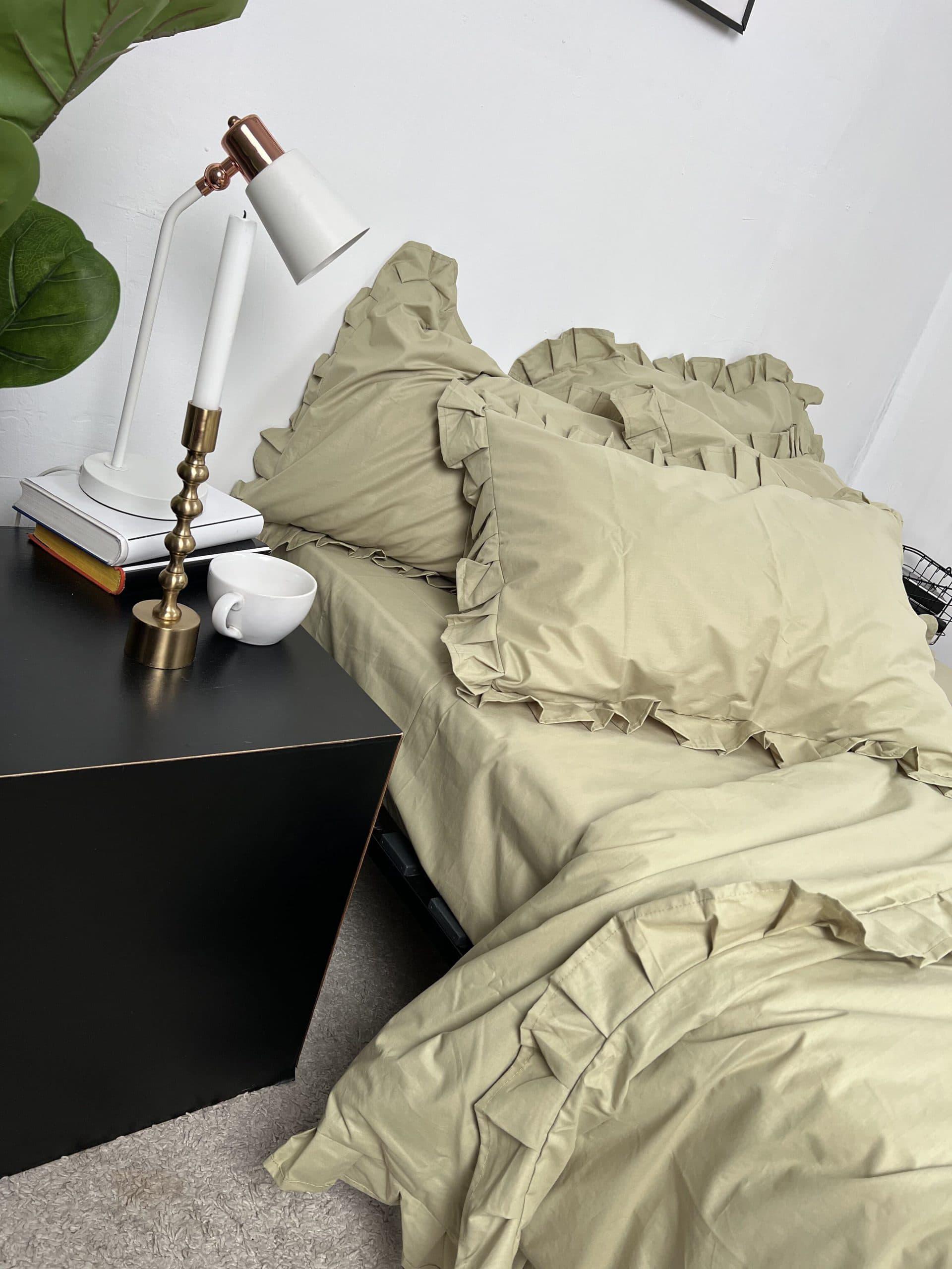 Комплект постельного белья с рюшами Comfort Home евро
