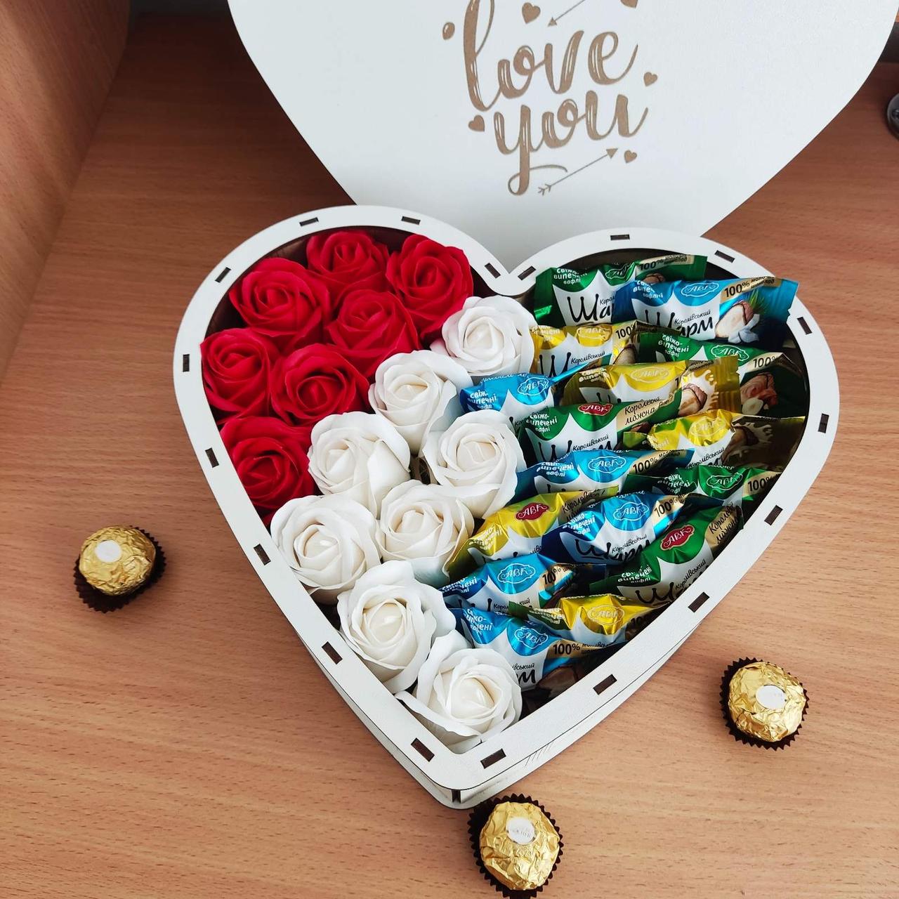 Подарочный бокс с конфетами для девушки на день рождения/праздник (2377546890)
