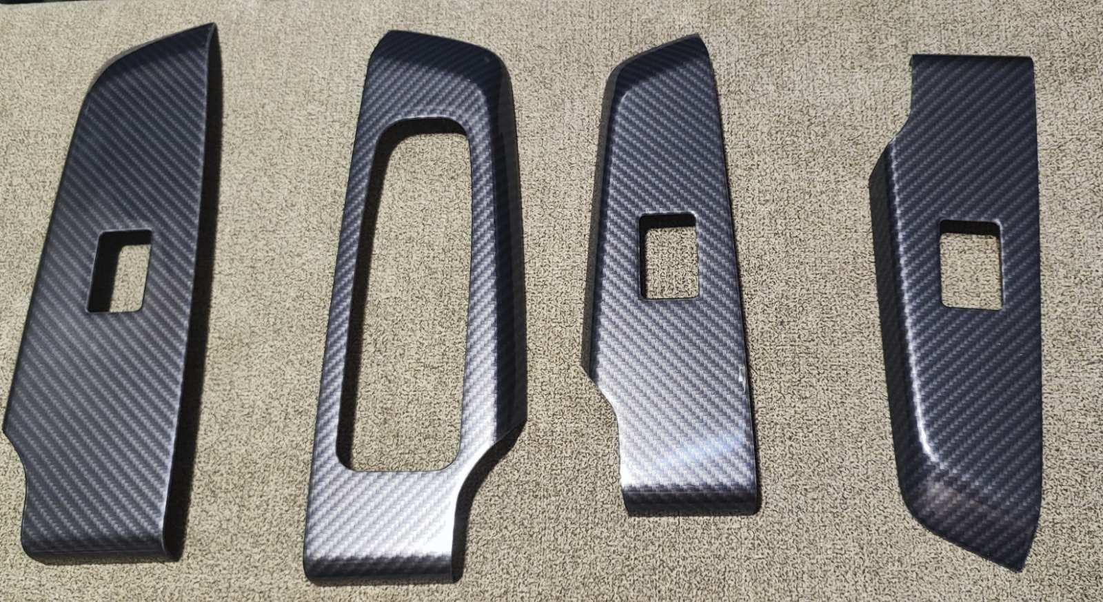 Накладки на підлокітники Mitsubishi Outlander 4 2022-2025 MZ360685EX 4 шт. Карбон (27455795) - фото 5 Накладки на підлокітники Mitsubishi Outlander 4 2022-2025 MZ360685EX 4 шт. Карбон (27455795) - фото 5