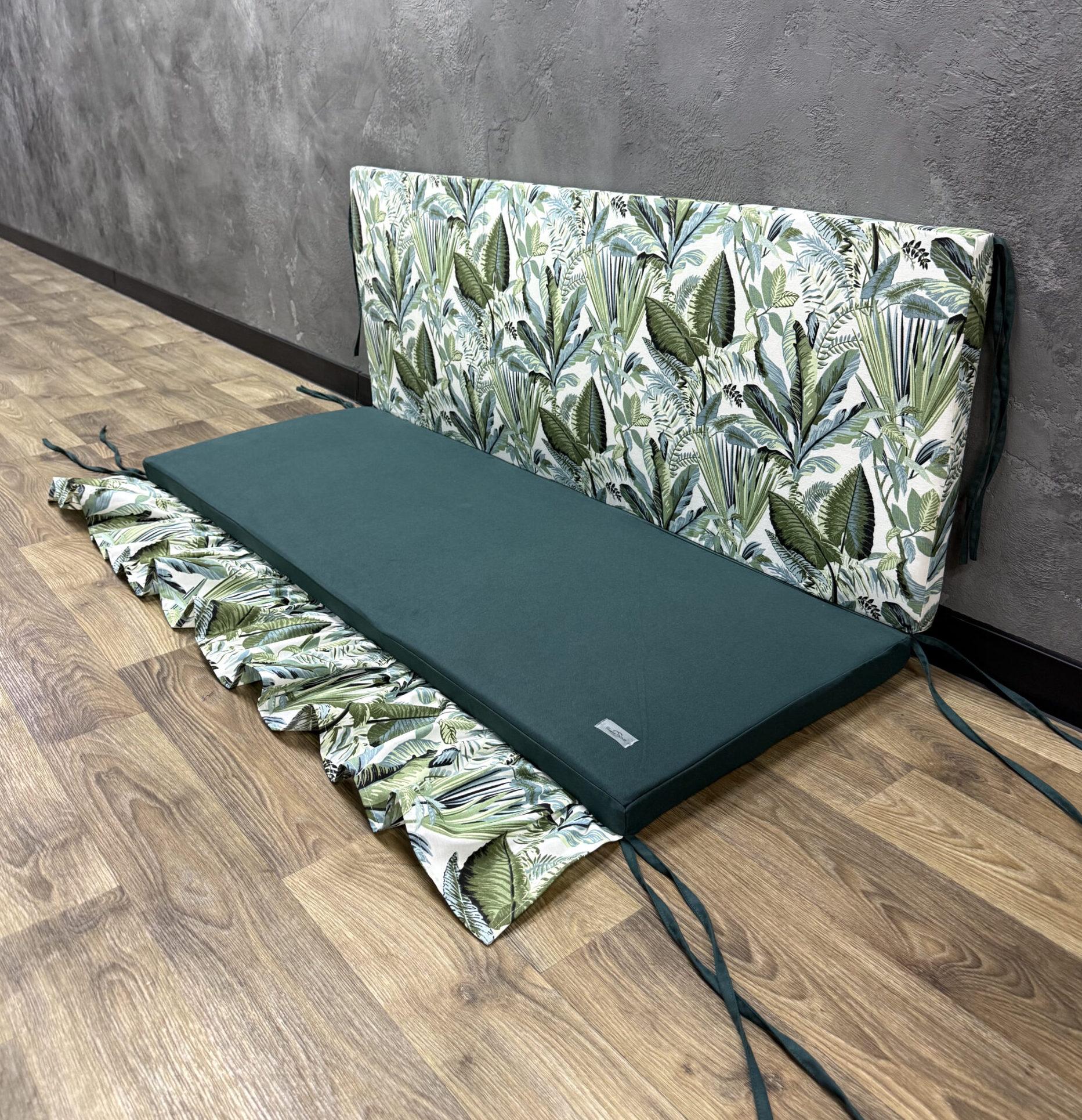 Матрас Comfort Home Tropical forest green на поддоны/качели/каркасы/садовую мебель с рюшей панама 140х60х40х8 см