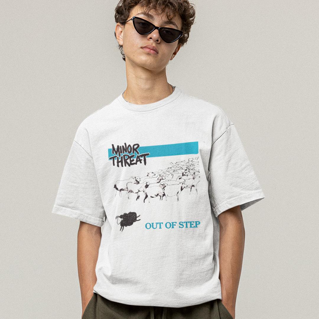 Футболка унисекс Minor Threat Out Of Step XS Белый (0000015575)