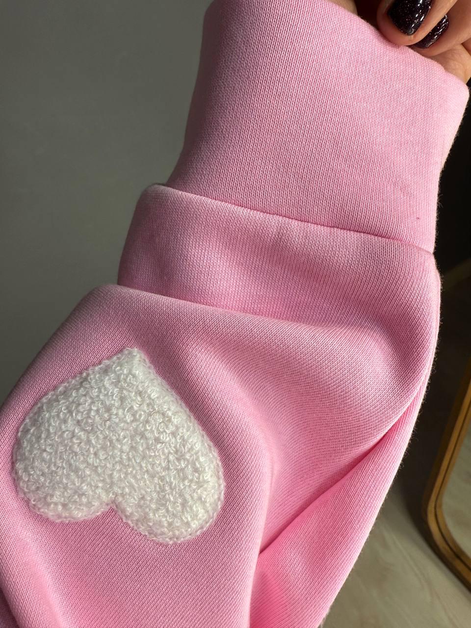 Свитшот женский W 2975 удлиненный махровые сердца OS Розовый (2408) - фото 9 Свитшот женский W 2975 удлиненный махровые сердца OS Розовый (2408) - фото 9