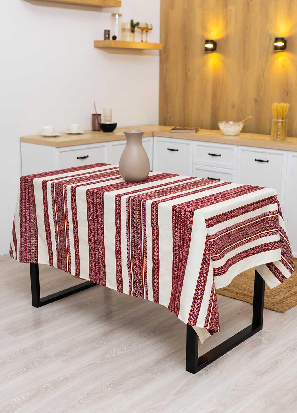 Скатерть вышитая с украинским орнаментом 2,2х1,5 м (мст3-1-22)