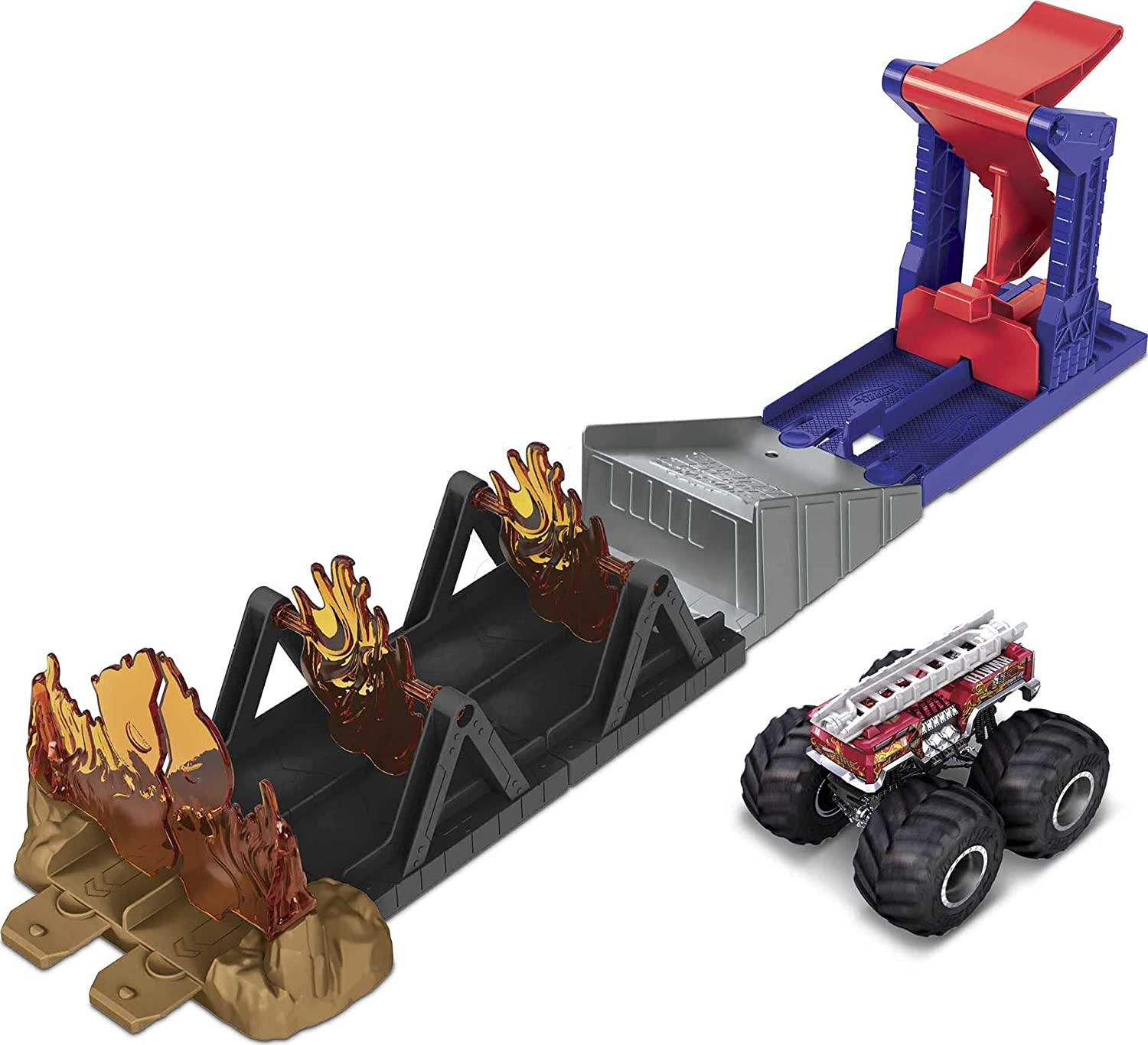 Игровой набор Hot Wheels Monster Trucks Fire Through (GYL12)