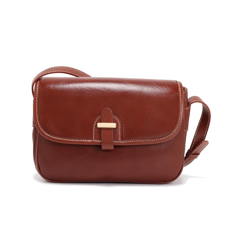 Сумка женская Italian Bags Atlis кожаная через плечо Brown