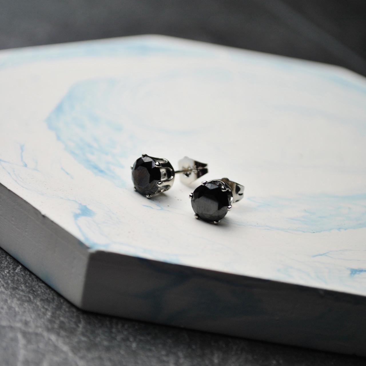 Сережки гвоздики черный фианит 8 мм медицинская сталь родий (x173)