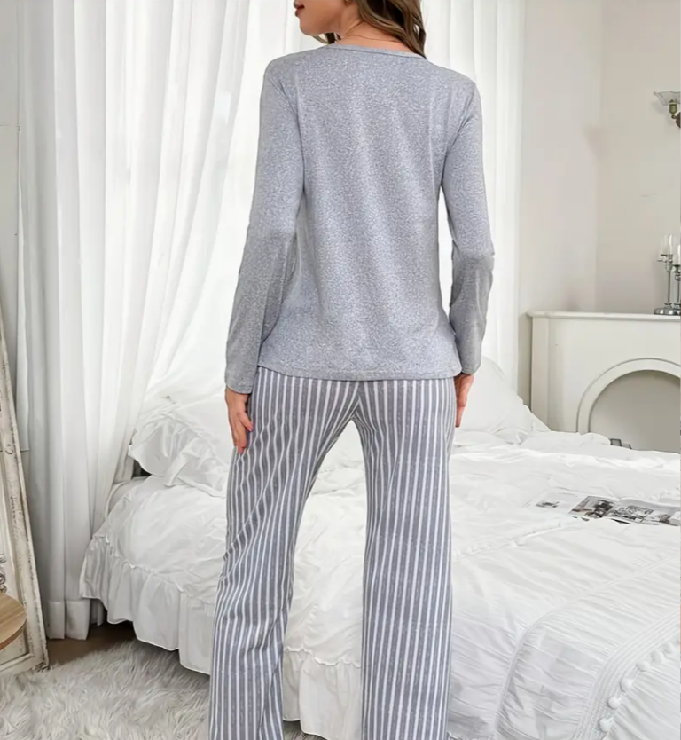 Піжама жіноча з принтом футболка з довгим рукавом/брюки м'який трикотаж L (1322/3) - фото 2 Піжама жіноча з принтом футболка з довгим рукавом/брюки м'який трикотаж L (1322/3) - фото 2