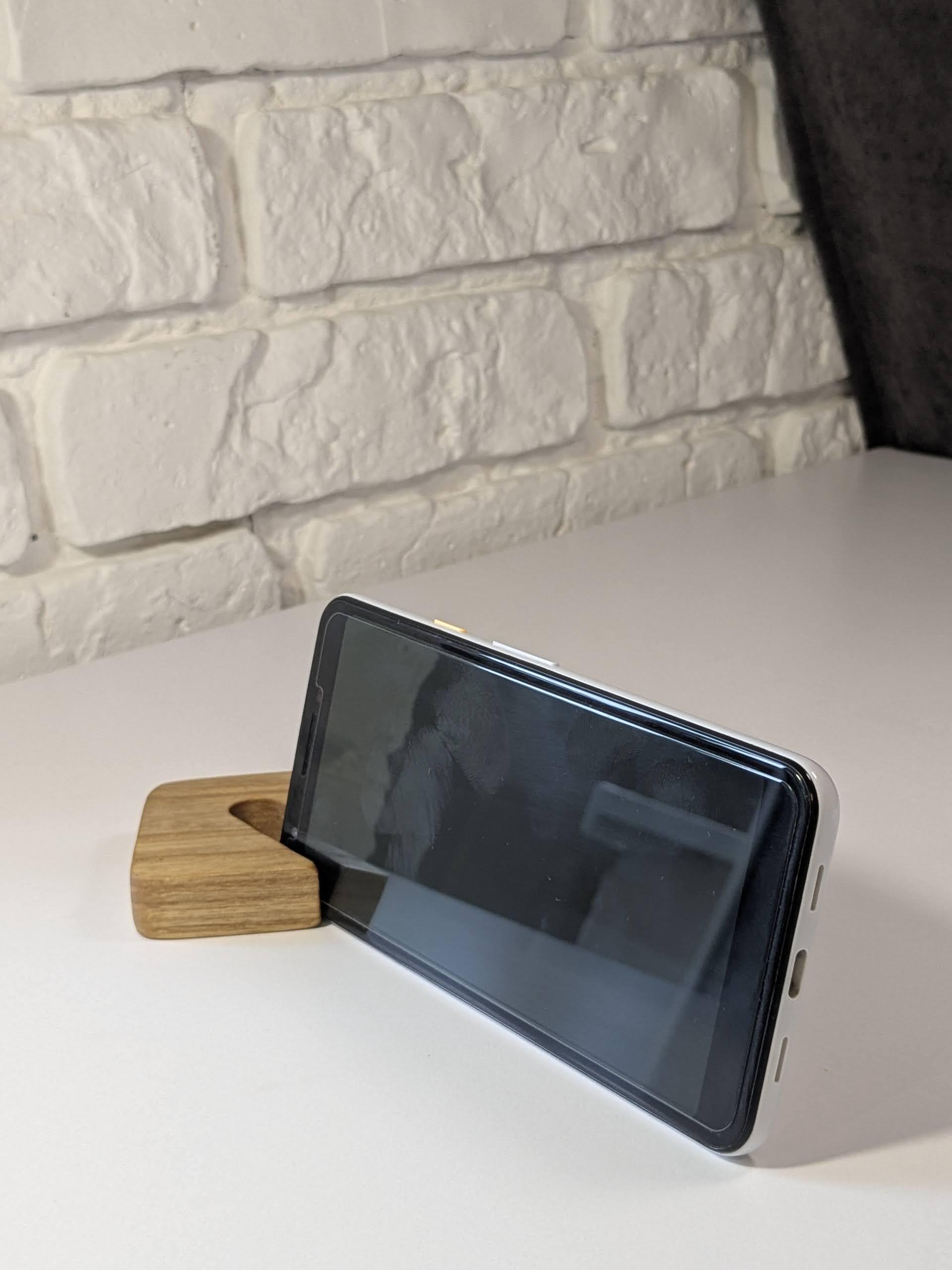 Підставка під телефон дерев'яна 120х60х15 мм (ST-001) - фото 6 Підставка під телефон дерев'яна 120х60х15 мм (ST-001) - фото 6