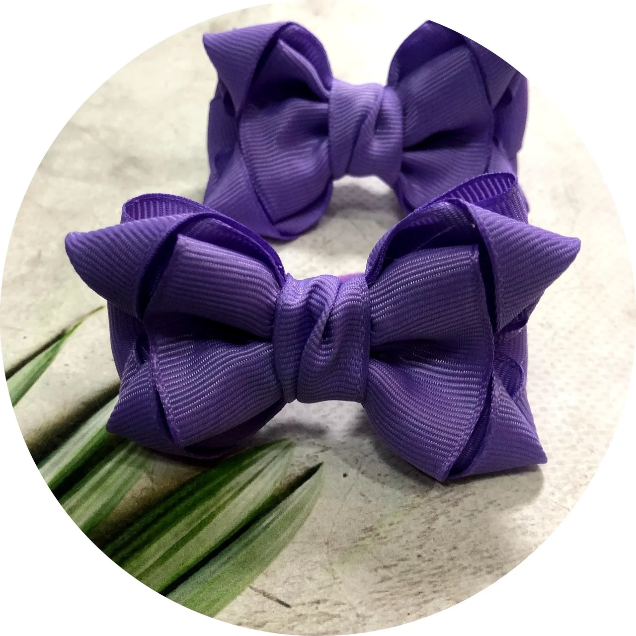 Бантики для волос на резинке 7,5 см 2 шт. Фиолетовый (70057) Бантики для волос на резинке 7,5 см 2 шт. Фиолетовый (70057)