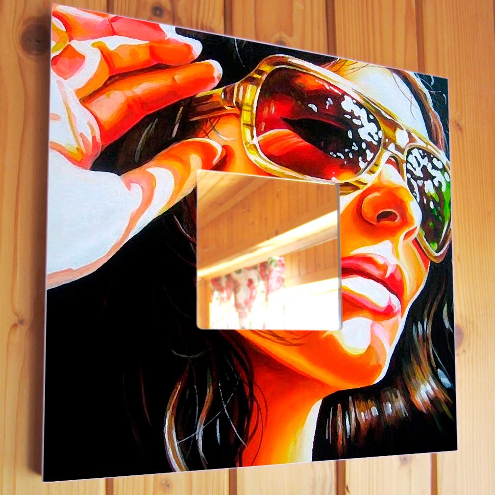 Зеркало декоративное Девушка Pin-up 260х260 мм (M00169) Зеркало декоративное Девушка Pin-up 260х260 мм (M00169)