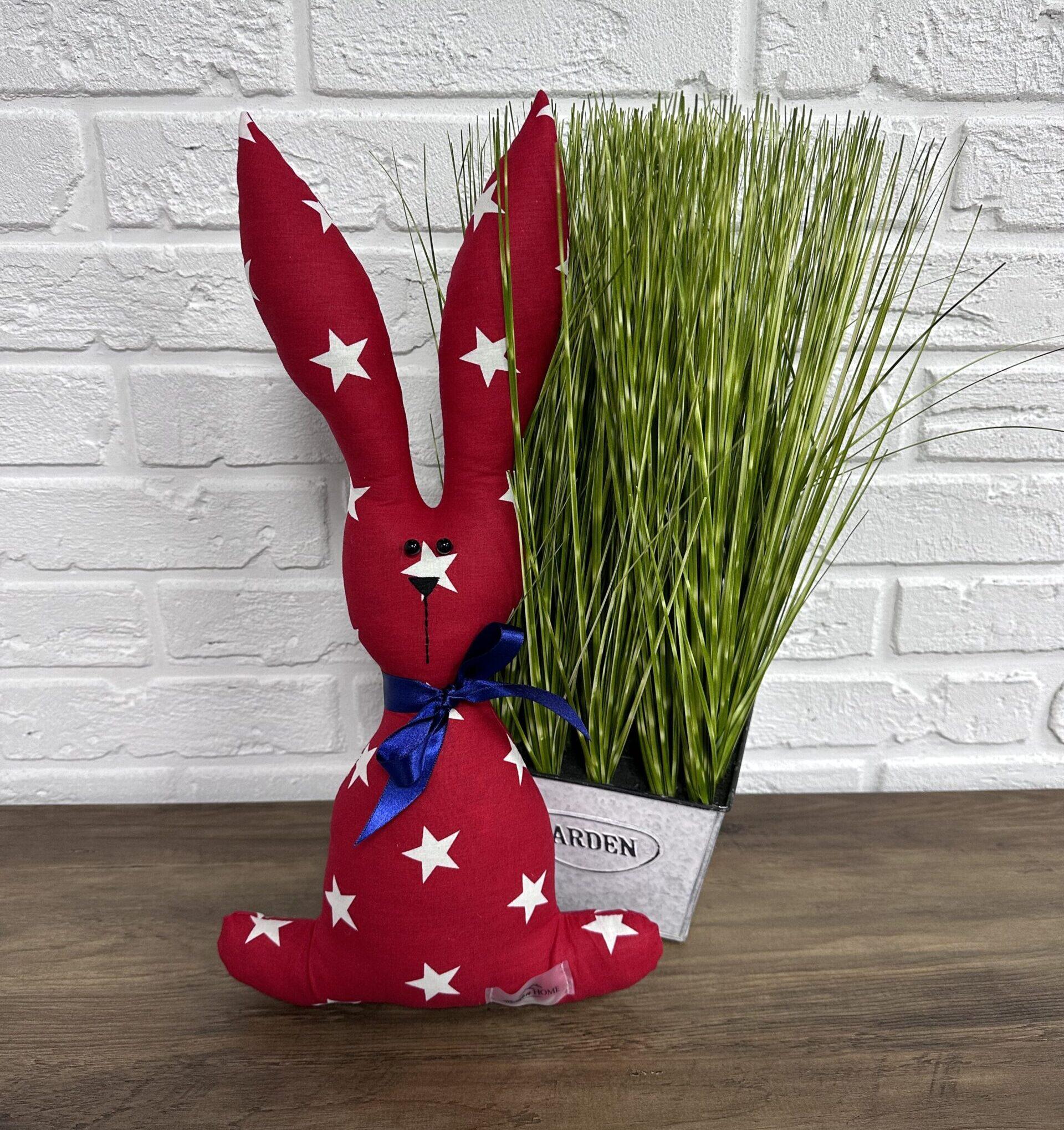 Кролик пасхальный Stars red Comfort Home текстильный 45 см