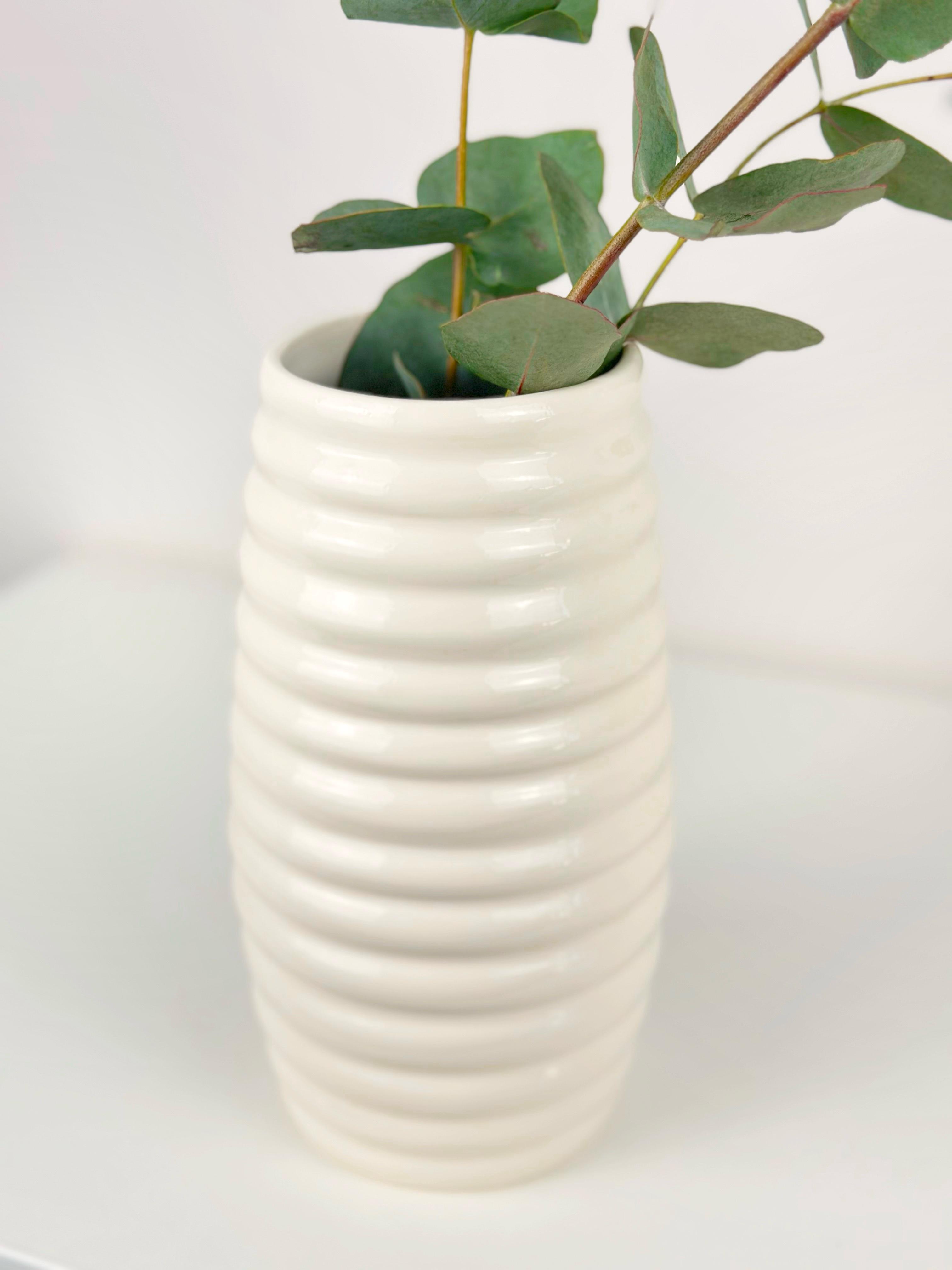 Ваза для квітів та декору глиняна керамічна Вулик 20 см Бежевий (4001-2) - фото 7 Ваза для квітів та декору глиняна керамічна Вулик 20 см Бежевий (4001-2) - фото 7