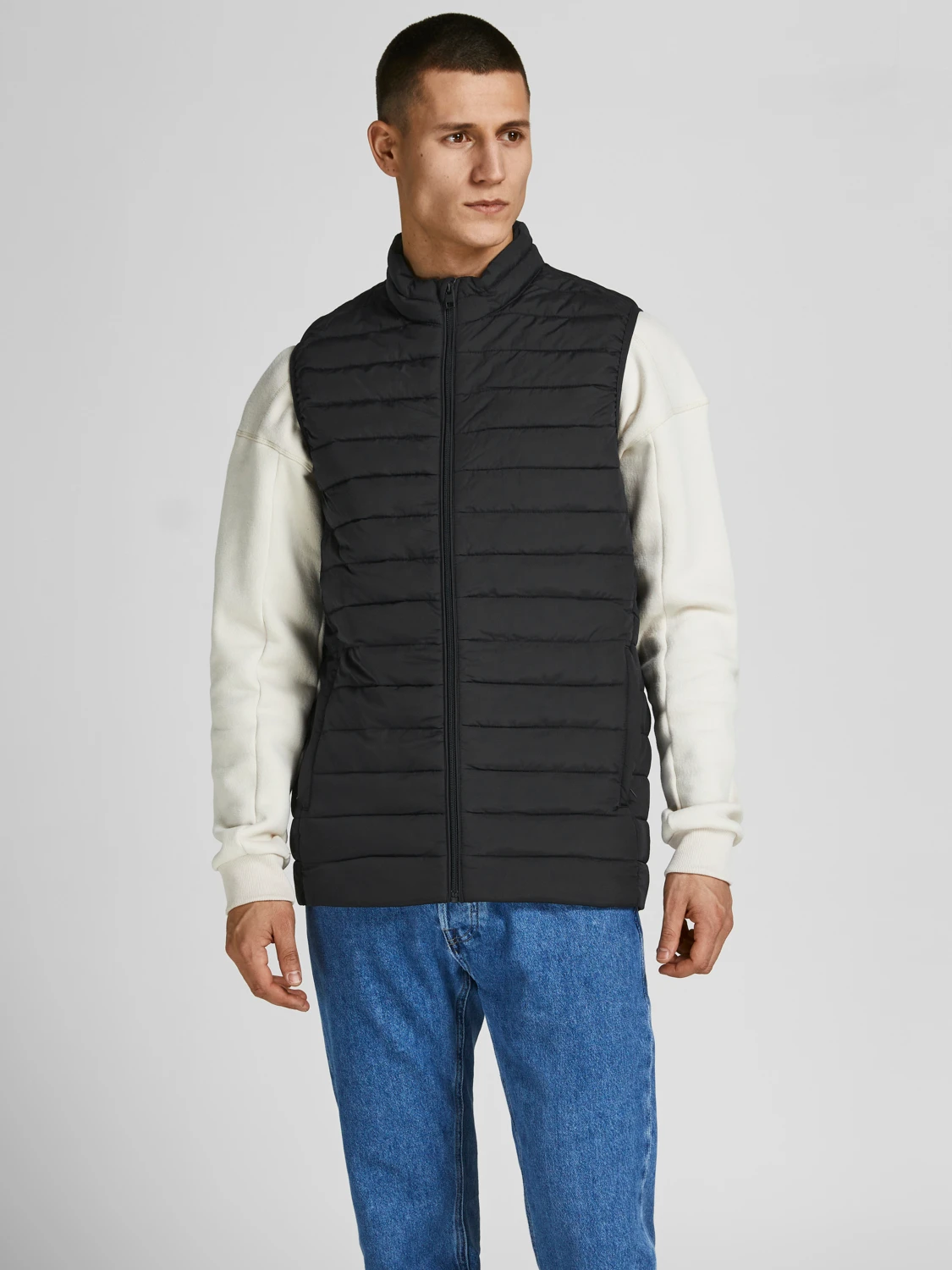 Безрукавка Jack & Jones Recycle BodyWarmer S Чорний (21319744)