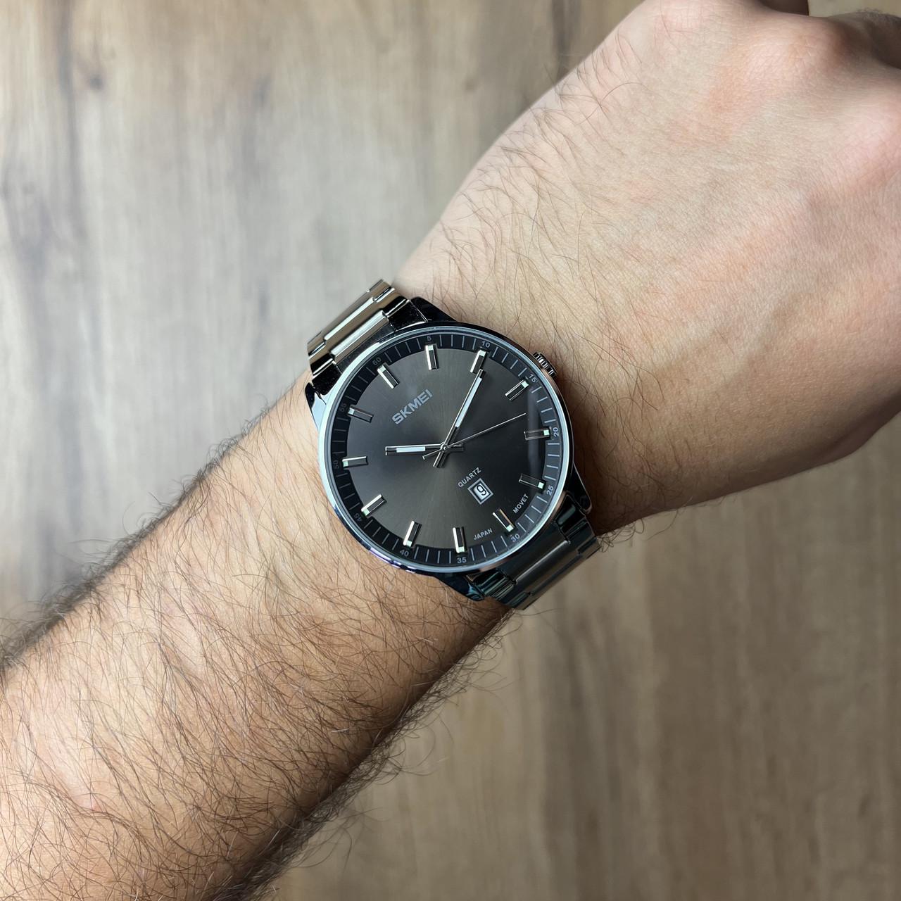 Часы мужские металлические Skmei с датой Серебристый/Черный (z062-1) - фото 2 Часы мужские металлические Skmei с датой Серебристый/Черный (z062-1) - фото 2