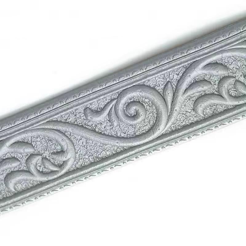 Багет-плинтус самоклеящийся гибкий Корона ПВХ 1 рулон 230x4,5 см Серый