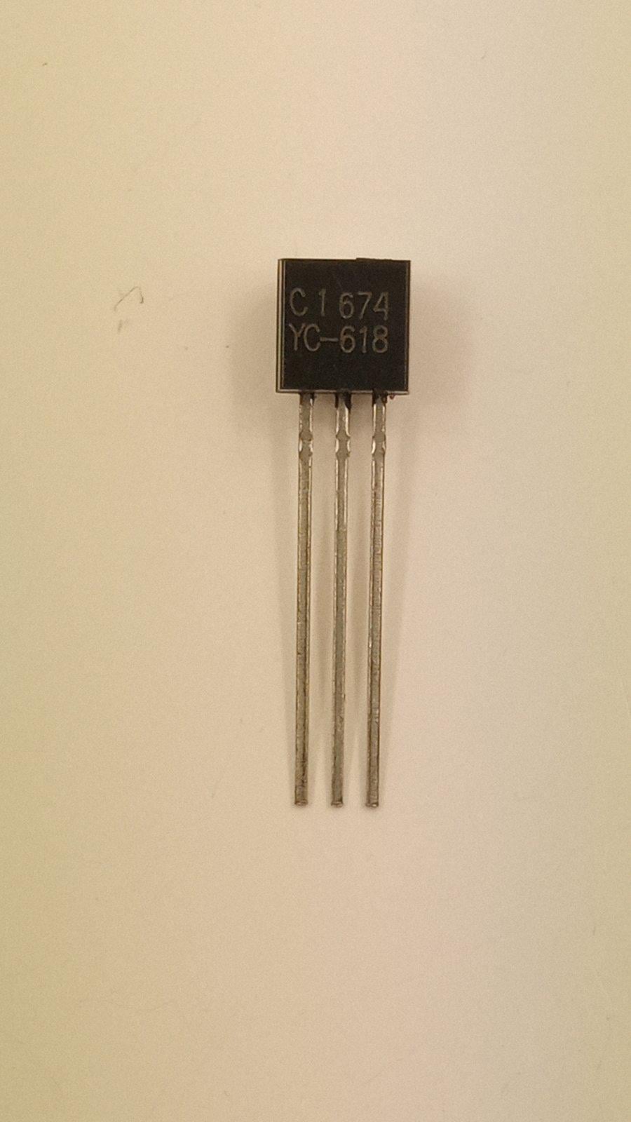 Транзистор 2SC1674 npn 20V/20mА/0,25W/0,6GHz 120-240 TO-92 (24855)