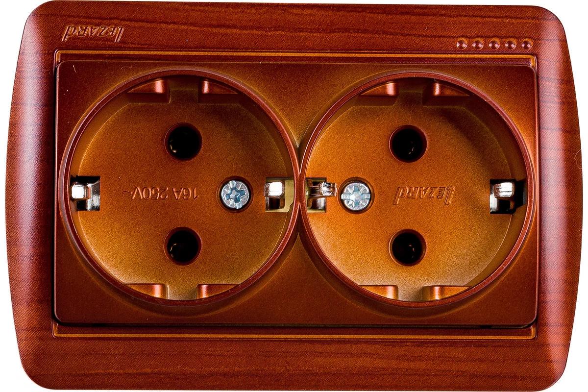 Розетка двойная с заземлением закрытый корпус Античный махагон (711-0500-127 DEMET)