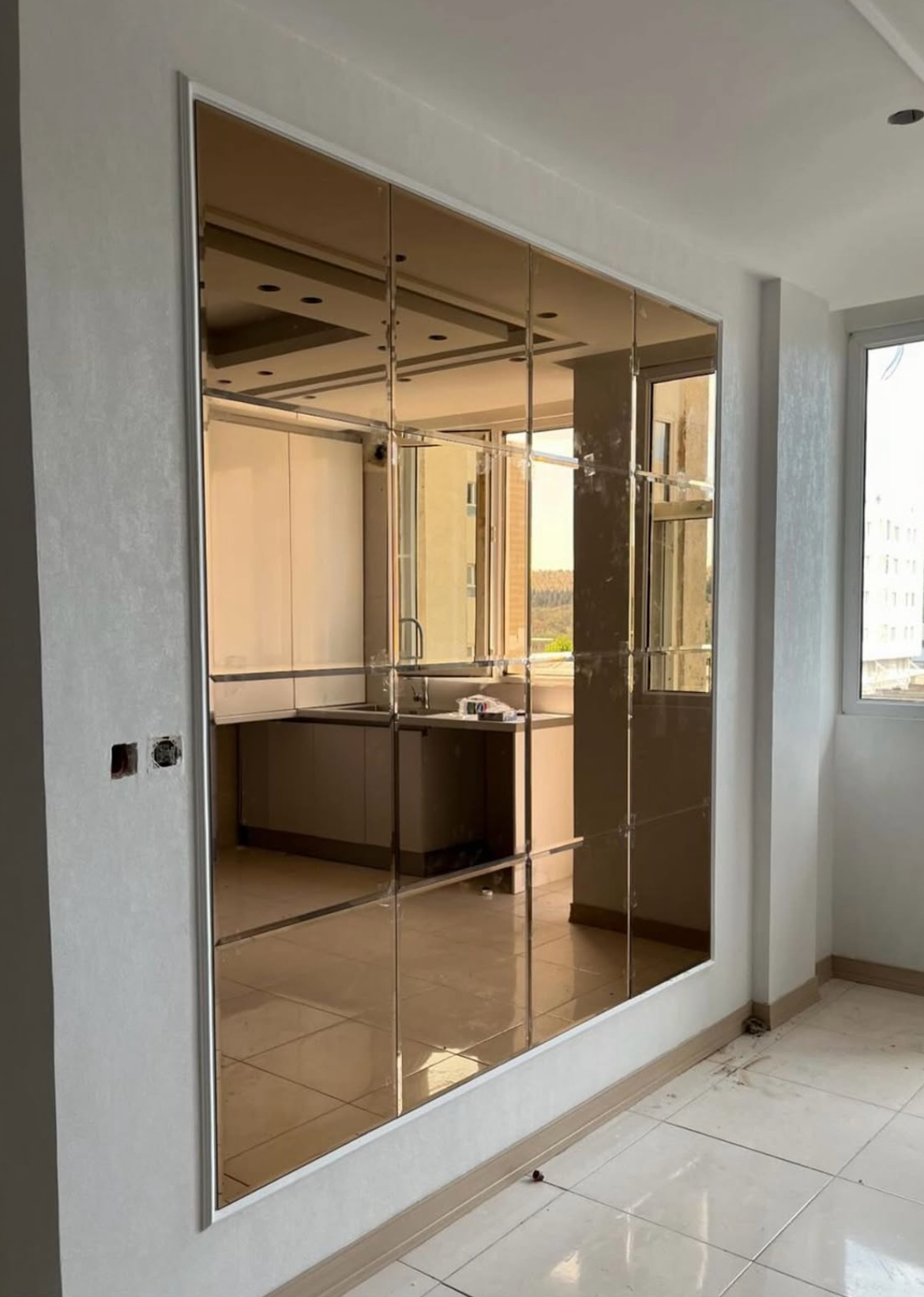 Плитка зеркальная Yuf_Glass 1800х1800 мм (146)