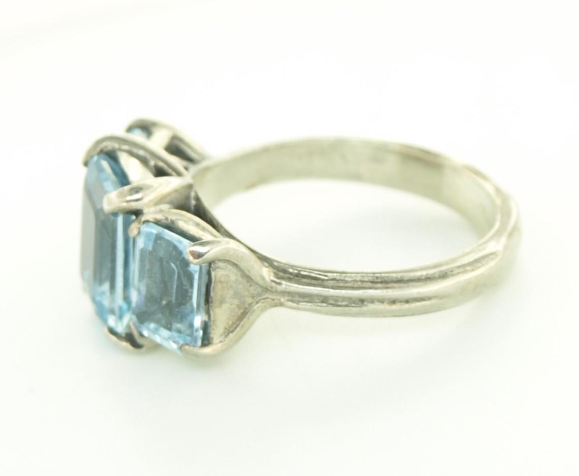 Кольцо из серебра с топазом р. 17 (21 01700026 ) - фото 5 Кольцо из серебра с топазом р. 17 (21 01700026 ) - фото 5