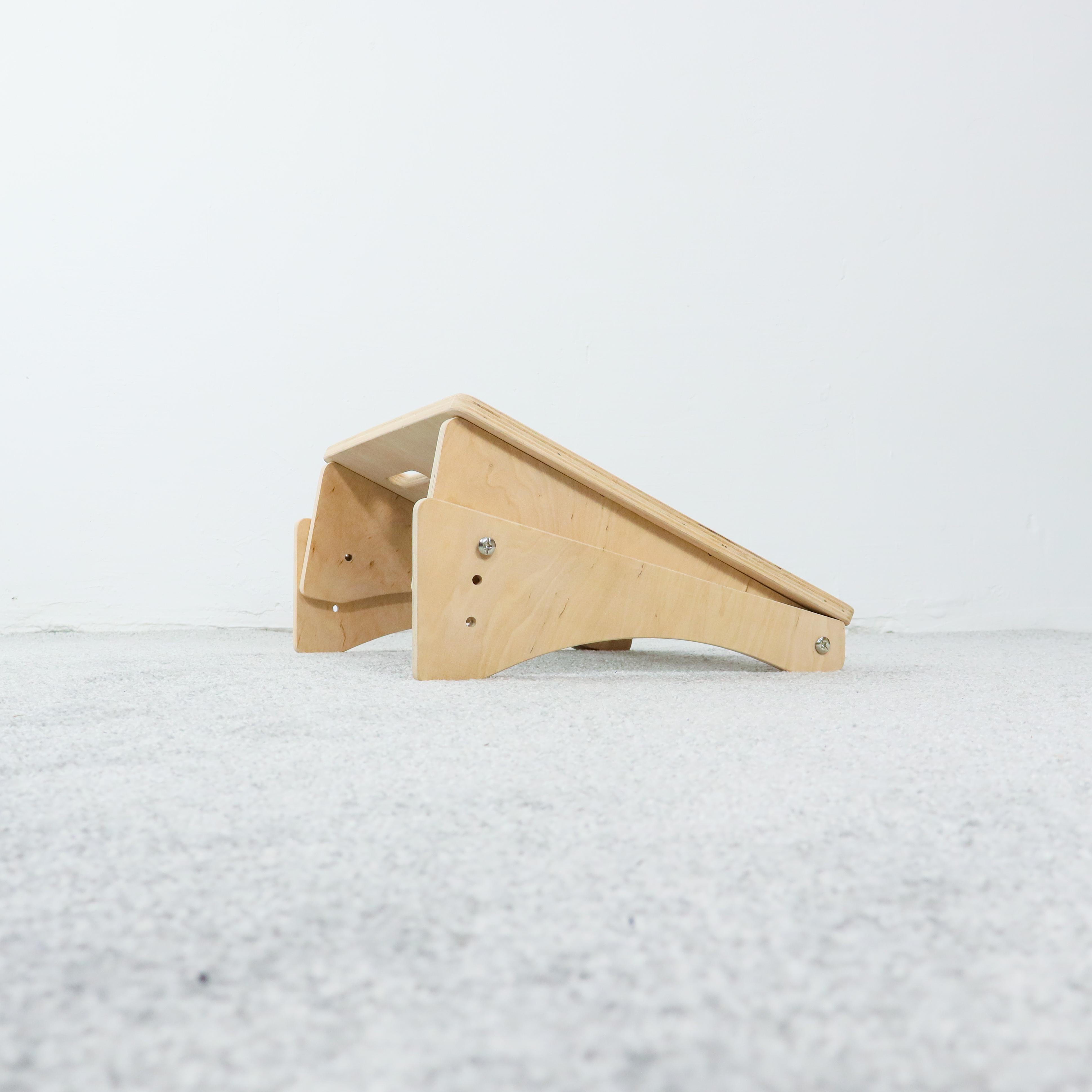 Підставка для ніг для стола комп'ютерного Бежевий