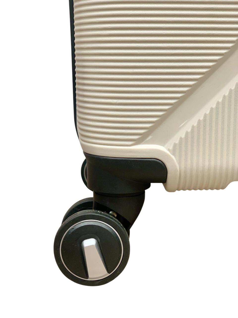 Чемодан Gedox PP005-М полипропилен на 4-х двойных колесах средний М 70 л - фото 4 Чемодан Gedox PP005-М полипропилен на 4-х двойных колесах средний М 70 л - фото 4