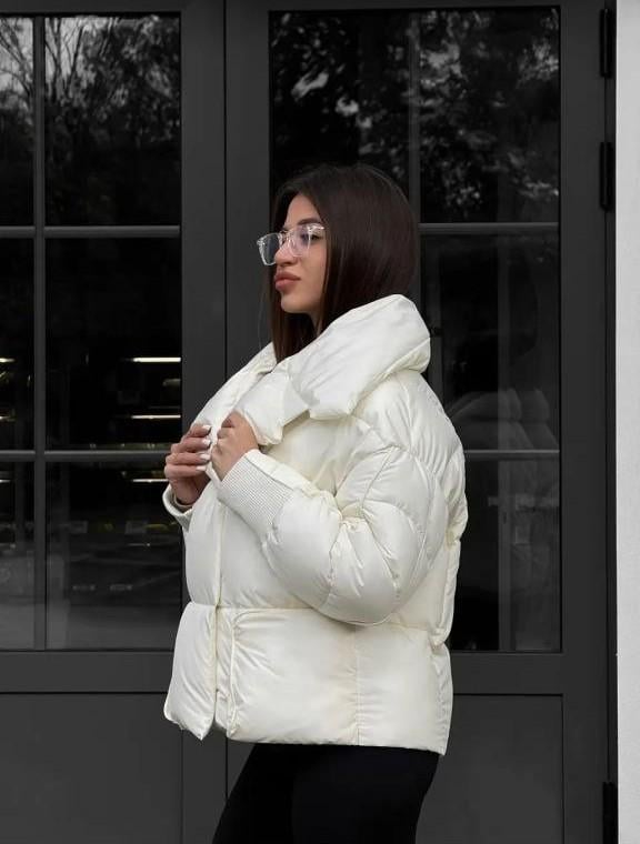 Пуховик жіночий зимовий D&V Coture DV-0011 р. 46 Молочний (29176015) - фото 3 Пуховик жіночий зимовий D&V Coture DV-0011 р. 46 Молочний (29176015) - фото 3