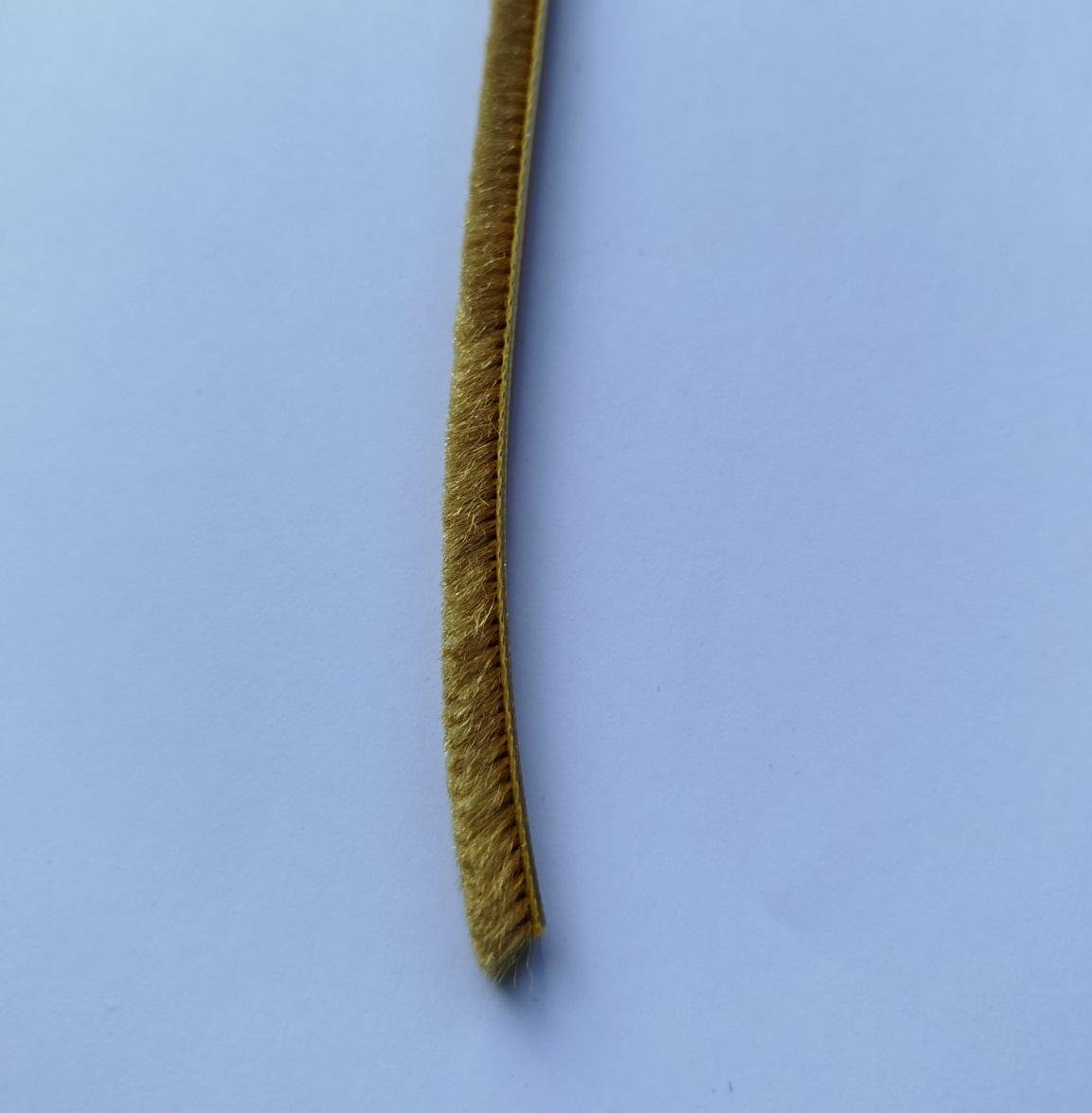 Щітка вставна пилозахисна 4,8х6 мм Золотий (27199217) - фото 2